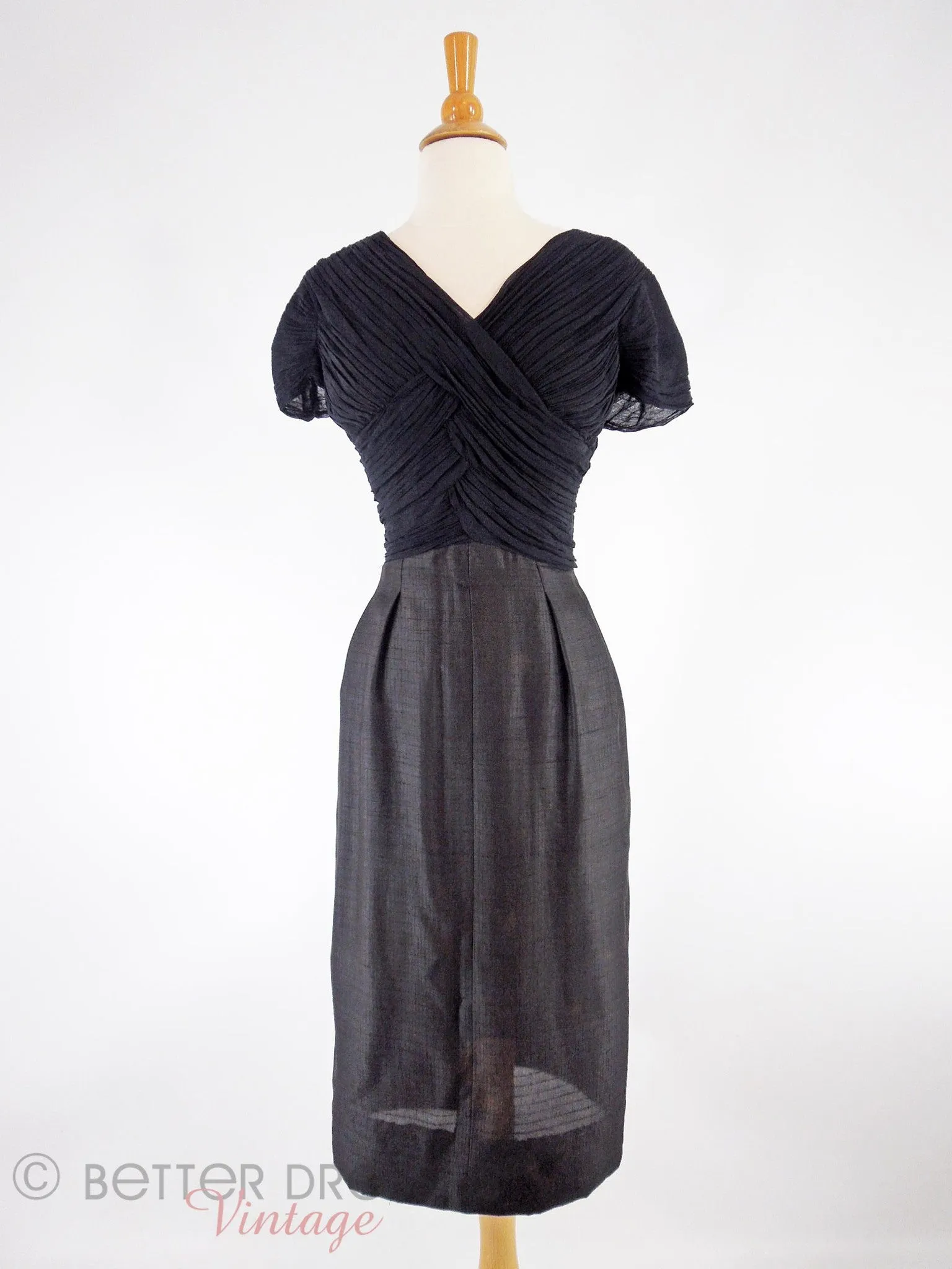 50s Little Black Ruched Bodice Dress - med