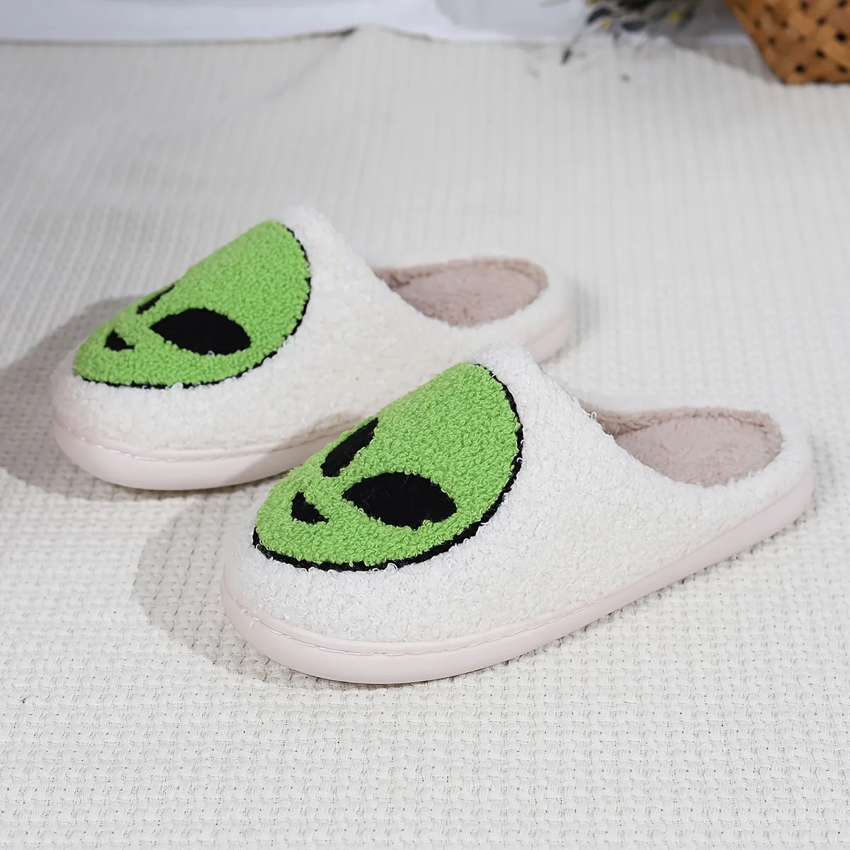 Cartoon Print Fuzzy Home Warm Slippers, Soft Sole Flat Closed Toe Cozy Shoes, Winter Non-slip Plush Shoes