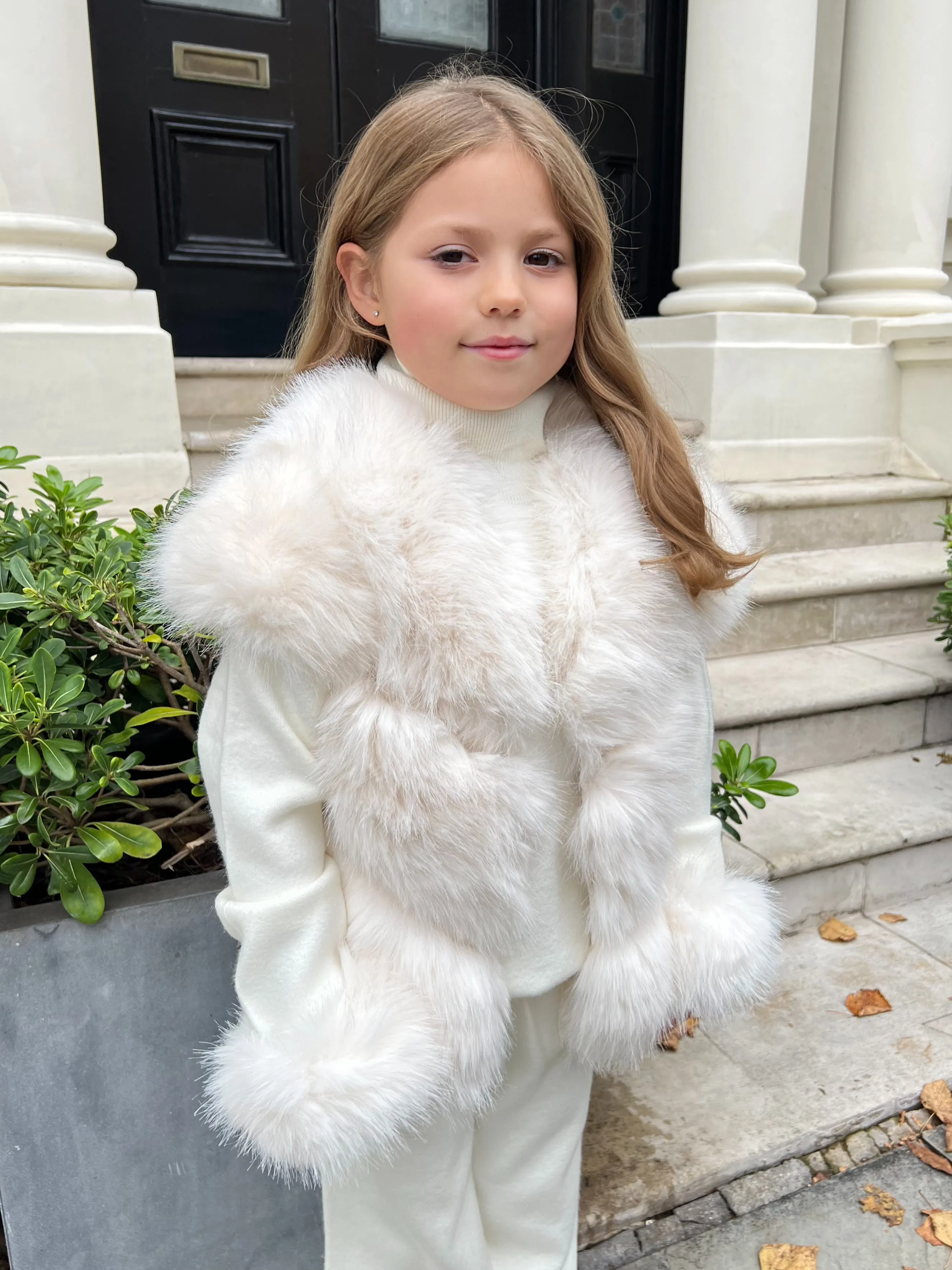 Childrens Cream Premium Faux Fur Short Gilet