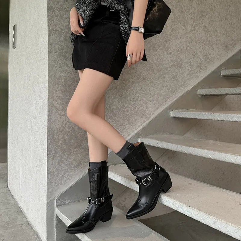 Cool Style Leather Chunky Heel Chelsea Boots For Women Point Toe Short Boots In Black