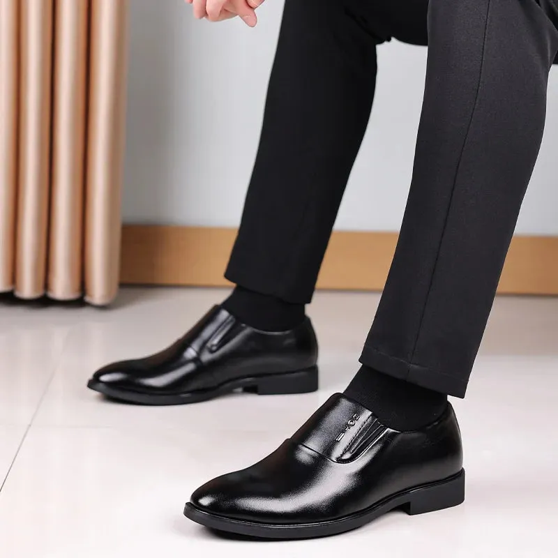 High Quality Leather Men Casual Shoes Comfortable Men Loafers Light Formal Men Dress Shoes Breathable Slip on Men Driving Shoes