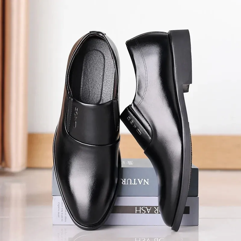 High Quality Leather Men Casual Shoes Comfortable Men Loafers Light Formal Men Dress Shoes Breathable Slip on Men Driving Shoes