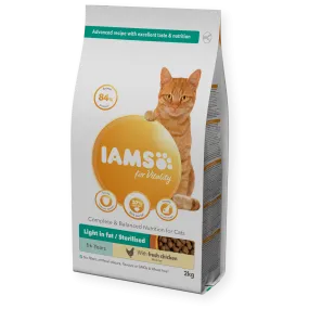 Iams for Vitality Light in fat/Sterilised Adult/Senior Fresh Chicken 2kg