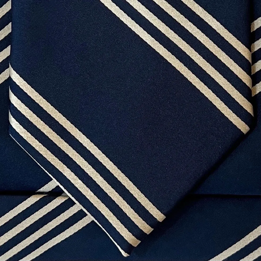 Ivy League - Vintage Silk Warm Navy Blue Necktie with Clay Beige Stripes