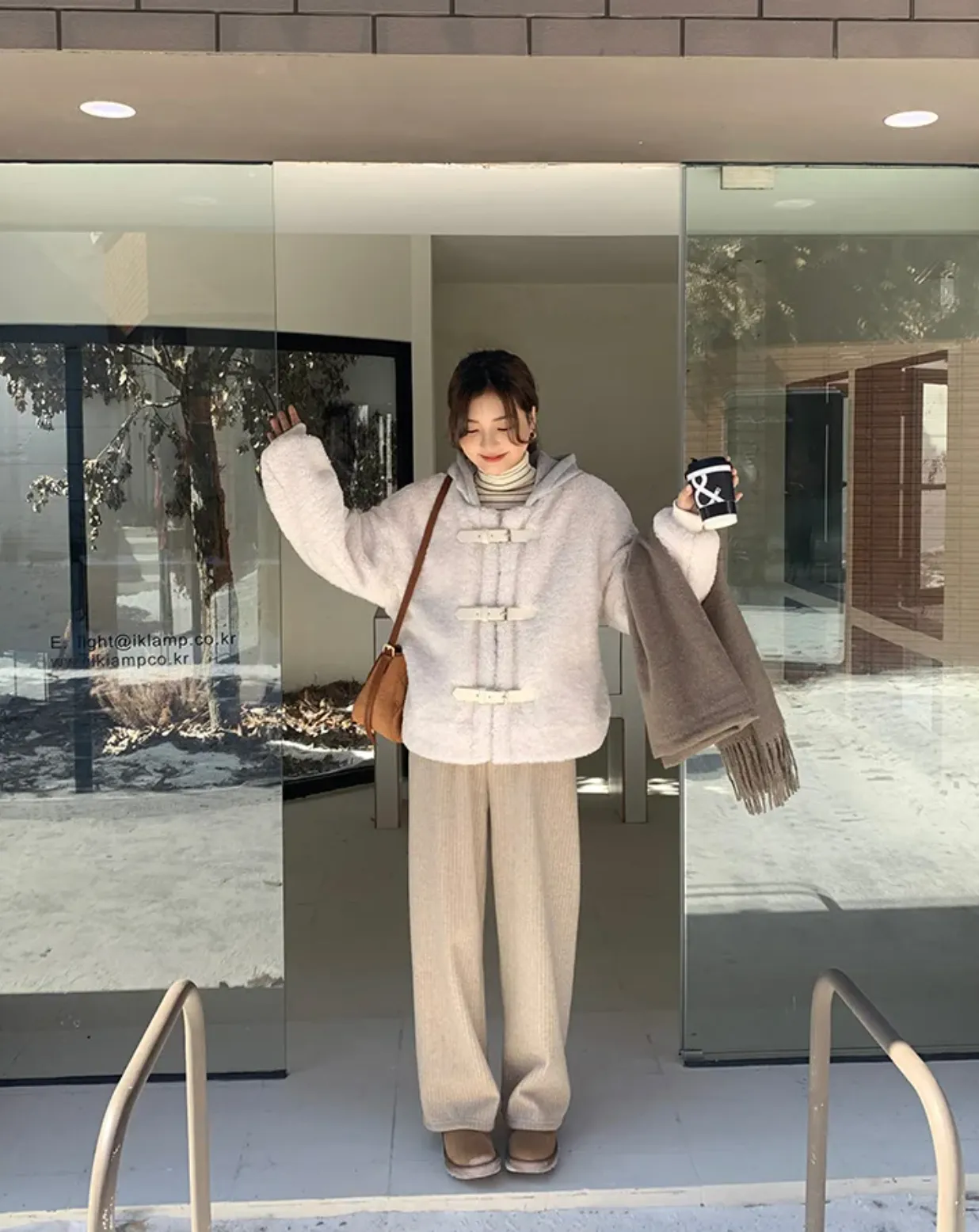 [Korean Style] Chic & Cozy Hooded Shearling Coat