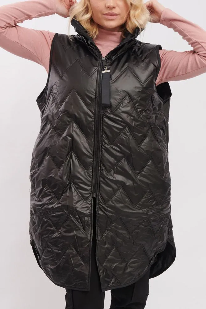 Plain Quilted Zip Up Dipped Hem Gilet